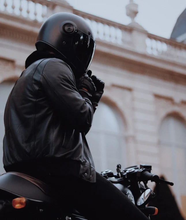 dan-asaki-RTE_1vFNJRY-unsplash